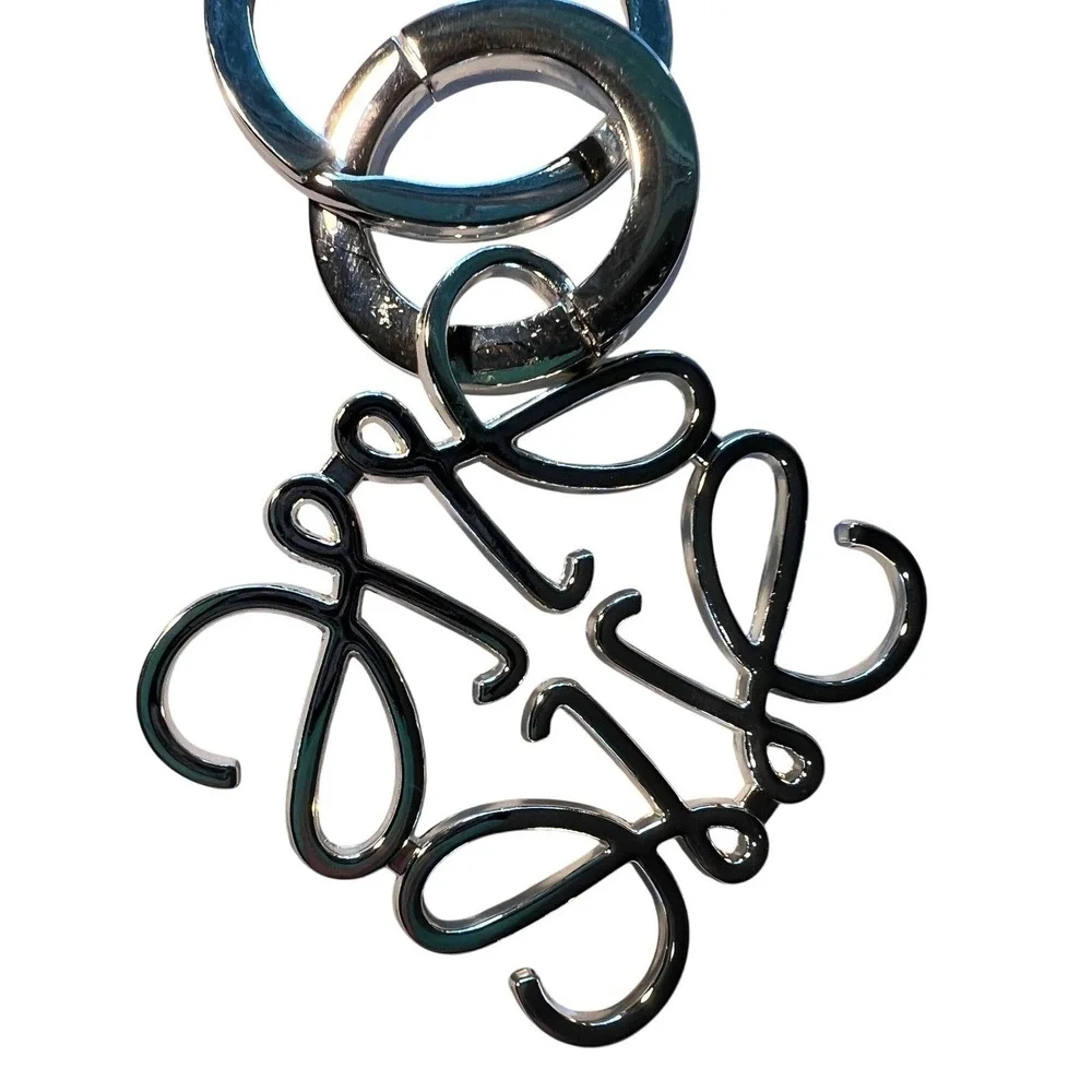 Loewe Anagram Logo Silver Keychain Bag Charm Key Ring - Picture 2 of 3
